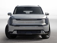 2026 Kia EV9 Land w/Plus Package