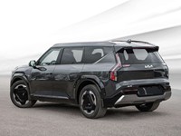2026 Kia EV9 Land AWD with Plus Pkg
