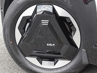 2026 Kia EV9 Land w/Premium Package AWD