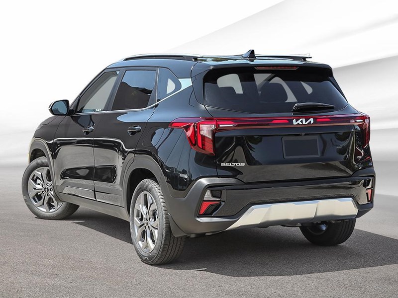 2026 Kia Seltos EX AWD