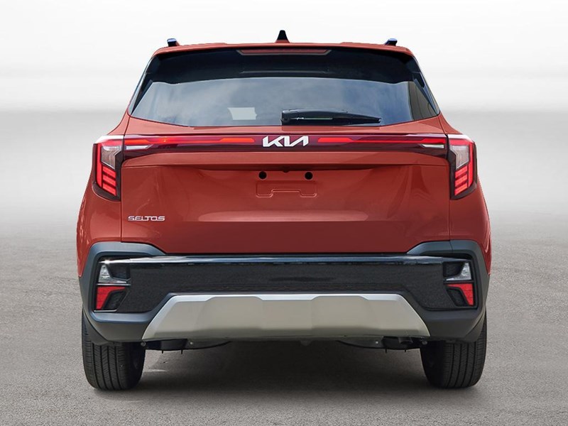 2026 Kia Seltos LX FWD