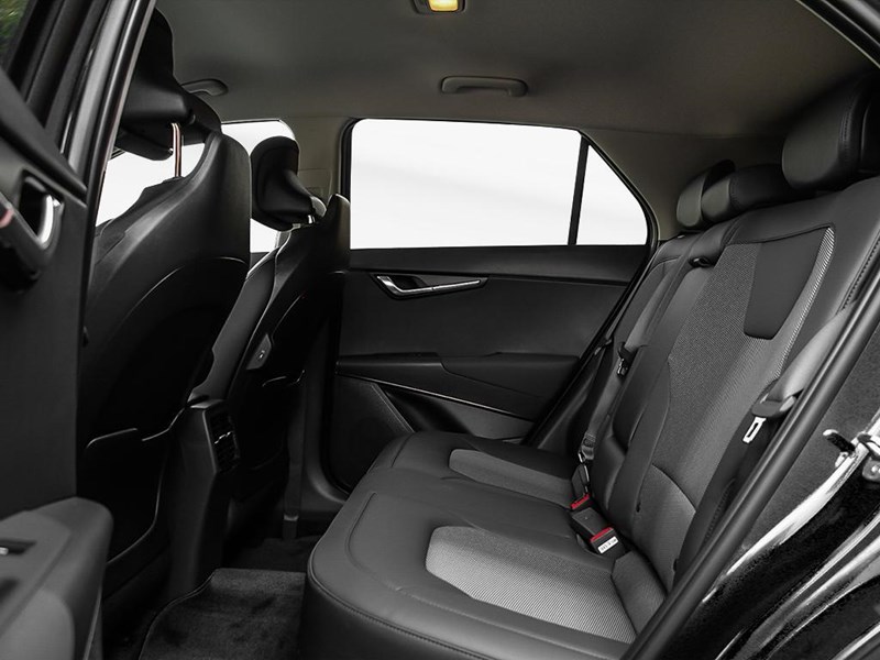 2025 Kia Niro EX FWD