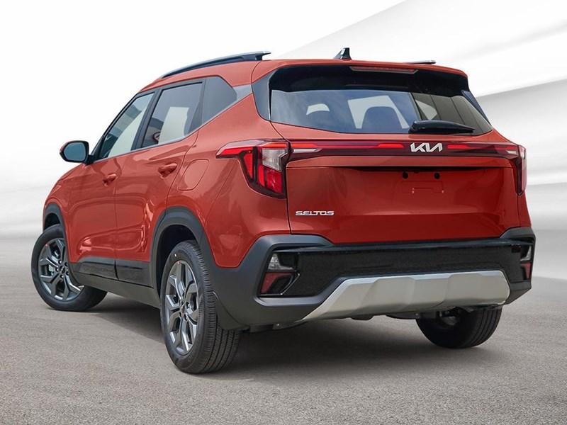 2026 Kia Seltos LX FWD