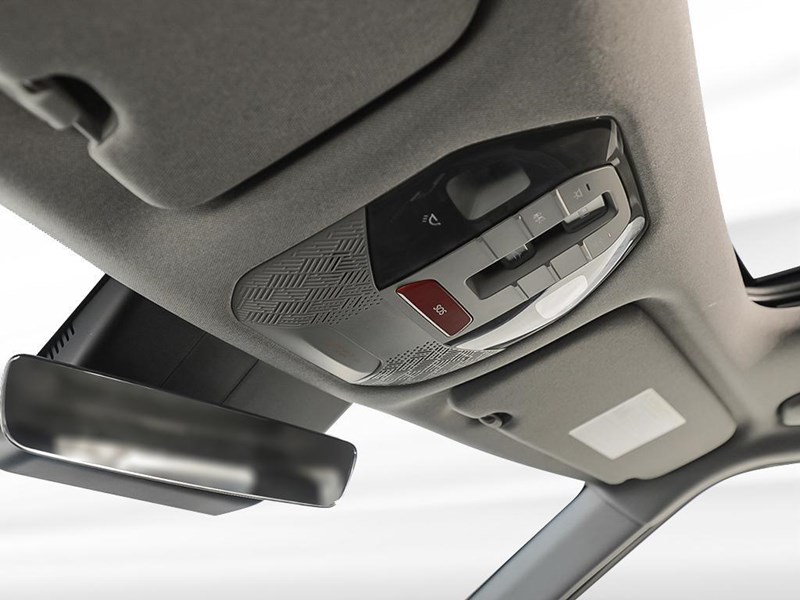 2026 Kia EV9 Land w/Plus Package