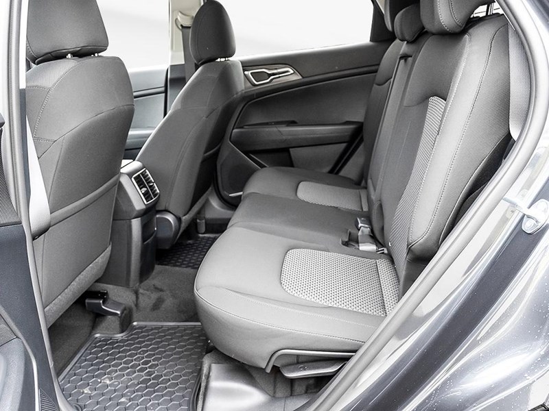 2025 Kia Sportage LX AWD