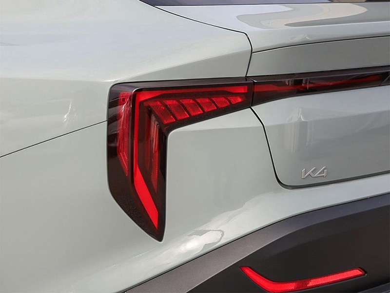 2025 Kia K4 LX FWD