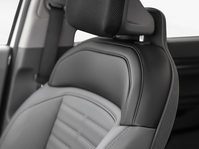 2026 Kia EV9 Land w/Premium Package AWD