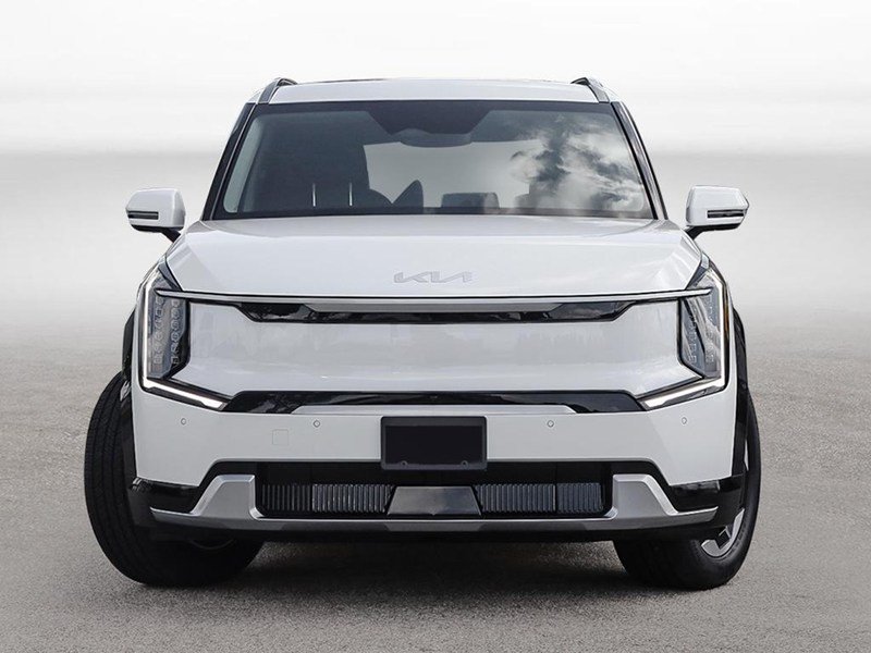 2026 Kia EV9 Land AWD with Premium Pkg