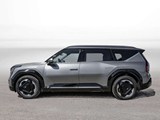 2026 Kia EV9 Land AWD with Premium Pkg image 3