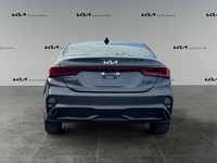 2022 Kia Forte EX IVT