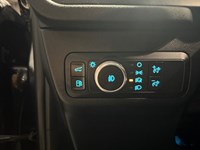2021 Ford Escape Titanium Hybrid AWD