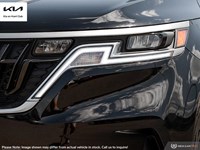 2023 Kia Carnival LX FWD