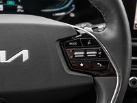 2025 Kia Niro EX FWD