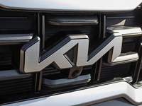 2025 Kia Telluride SX Limited AWD w/Mahogany Interior