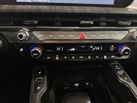 2023 Kia Telluride SX Limited AWD w/Black Interior