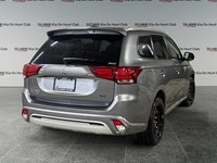 2022 Mitsubishi Outlander Plug-In Hybrid SE S-AWC