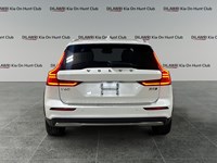 2023 Volvo V60 Cross Country B5 AWD Core