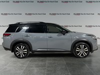 2024 Nissan Pathfinder Platinum 4WD