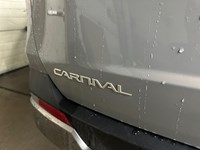 2025 Kia Carnival EX