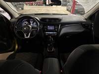 2017 Nissan Qashqai SV  W Sunroof