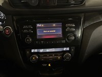 2017 Nissan Qashqai SV  W Sunroof