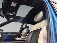 2026 Kia EV9 Land w/GT-Line Package AWD
