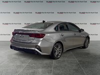 2022 Kia Forte GT-Line IVT
