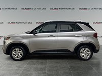 2023 Hyundai Venue Preferred w/Two-Tone