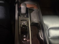 2022 Volvo XC60 B6 Momentum