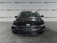 2024 Hyundai Elantra Luxury IVT