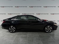2024 Hyundai Elantra Luxury IVT