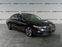 2024 Hyundai Elantra Luxury IVT