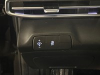 2024 Hyundai Elantra Luxury IVT