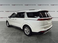 2022 Kia Carnival LX