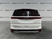 2022 Kia Carnival LX