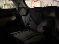 2022 Kia Carnival LX