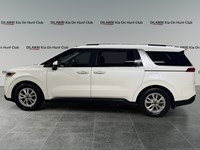 2022 Kia Carnival LX