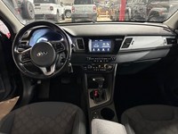 2017 Kia Niro L