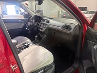 2019 Volkswagen Tiguan Comfortline 4MOTION I LEATHER I NAV I BLIND SPOT