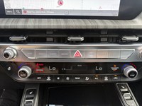 2024 Kia Telluride SX Limited / HEADS UP DISPLY, NAV, PANORAMIC ROOF