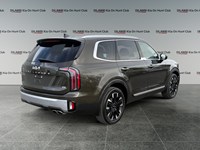 2024 Kia Telluride SX Limited / HEADS UP DISPLY, NAV, PANORAMIC ROOF