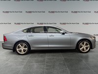 2017 Volvo S90 4dr Sdn T6 Momentum