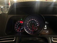 2022 Hyundai Elantra Preferred IVT w/Sun & Tech Package