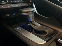 2022 Hyundai Elantra Preferred IVT w/Sun & Tech Package