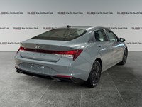 2022 Hyundai Elantra Preferred IVT w/Sun & Tech Package