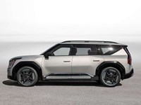 2026 Kia EV9 Land AWD with GT-line Pkg
