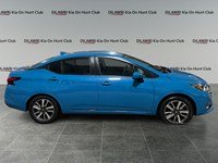 2025 Nissan Versa SV CVT