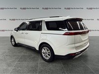 2022 Kia Carnival LX