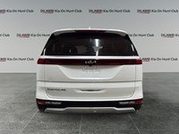 2022 Kia Carnival LX