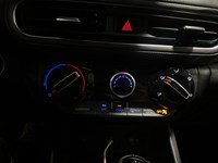 2023 Hyundai Kona 2.0L Preferred Sun & Leather Package